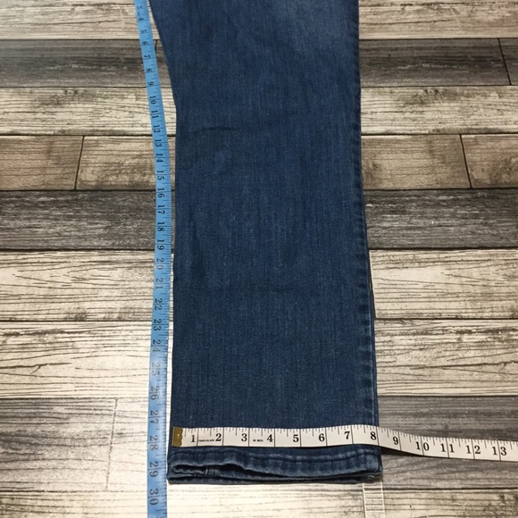 Levi’s 541 Athletic Fit Jeans Men’s 38x32 Med Wash Blue Denim Stretch - Picture 2 of 8